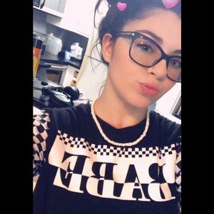 Meet your Posher, Melissa